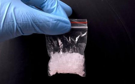 Driver Ojol Bongkar Pengiriman Sabu 1 Gram di Bungkus Mi Instan